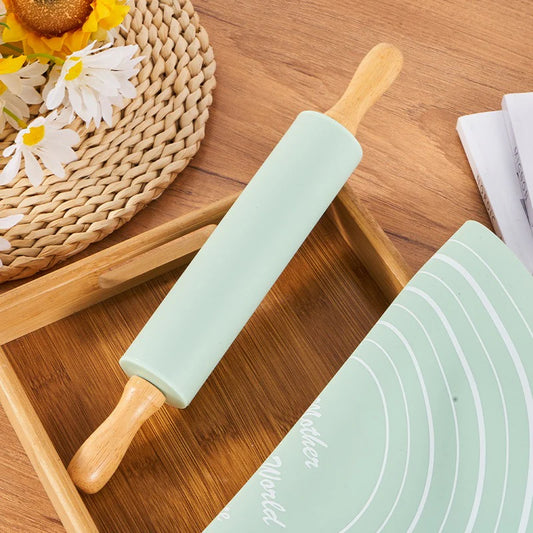 Round Silicone Rolling Mat with Wooden Rolling Pin